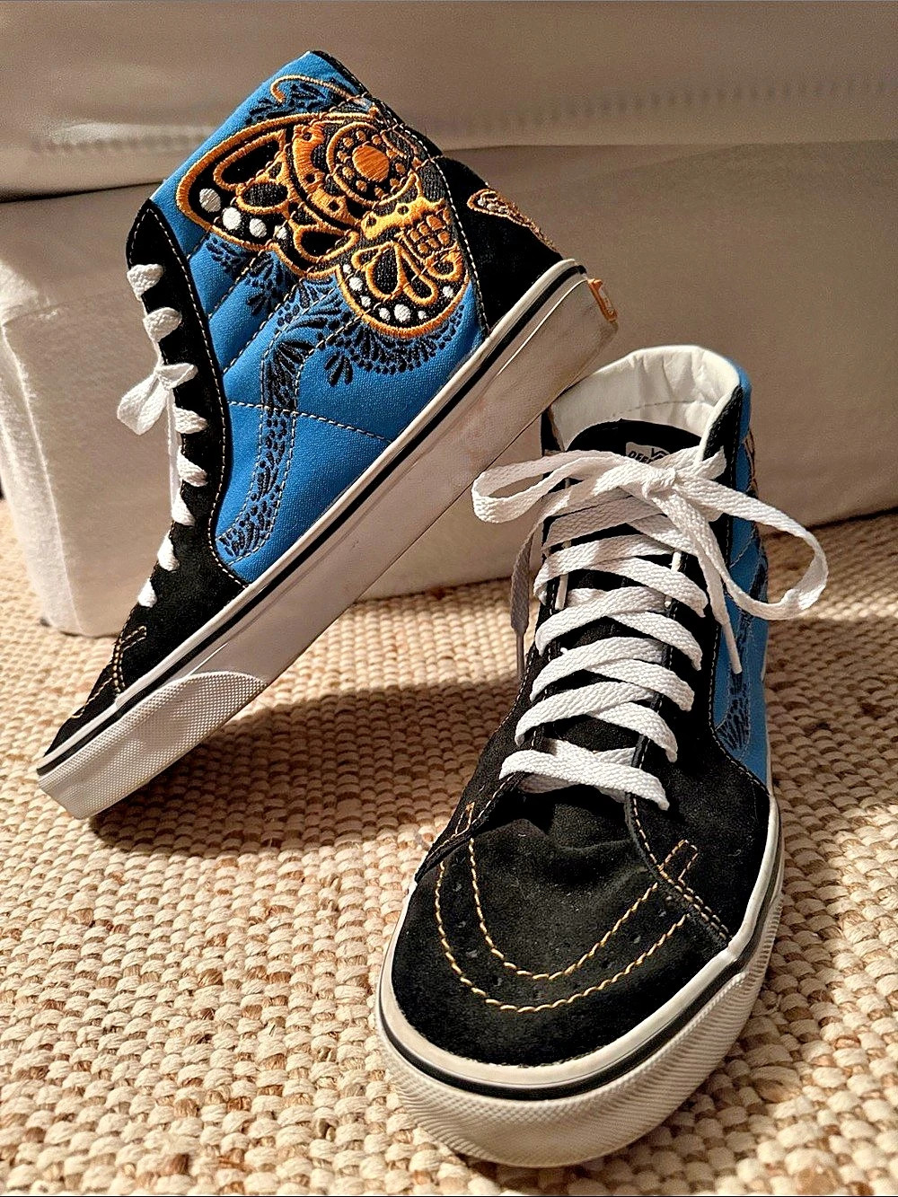 Vans Sk8-Hi Dia de los Muertos Sneakers Black & Blue Unisex Men’s 9/Womens 10.5